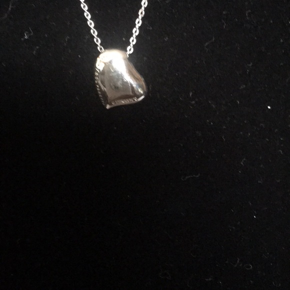 Tiffany &Co Elisa Peretti Heart Pendant & Chain - Picture 2 of 5
